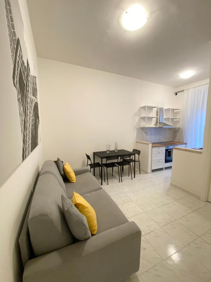 Art Atelier Apartments 로마 외부 사진